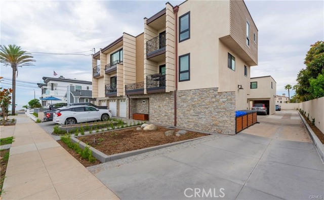 Details for 140 Acacia  11, Carlsbad, CA 92008