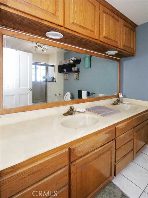 1569 W 218th Street, Torrance CA: https://media.crmls.org/medias/82b298b7-a12a-44c8-8d41-d4d6f9ac971a.jpg
