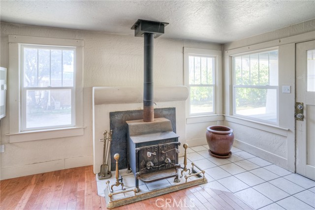 Detail Gallery Image 7 of 30 For 3121 Isabelle, Oroville,  CA 95966 - 2 Beds | 1 Baths