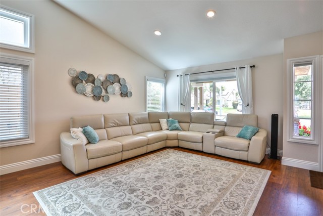 Detail Gallery Image 29 of 30 For 916 Big Spring Ct, Corona,  CA 92878 - 4 Beds | 2 Baths