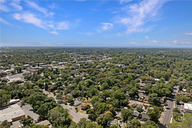 479 E 9th Street, Chico CA: https://media.crmls.org/medias/82b3d77d-86cf-46de-9285-aefc4750abd9.jpg