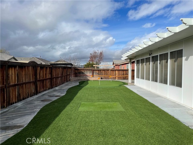 Detail Gallery Image 45 of 50 For 13953 Tawney Ridge Ln, Victorville,  CA 92394 - 4 Beds | 2 Baths