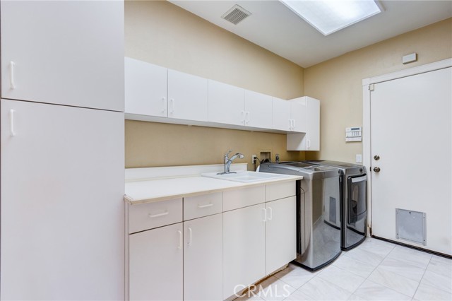 Detail Gallery Image 39 of 74 For 4845 Sky Ridge, Yorba Linda,  CA 92887 - 5 Beds | 3/1 Baths