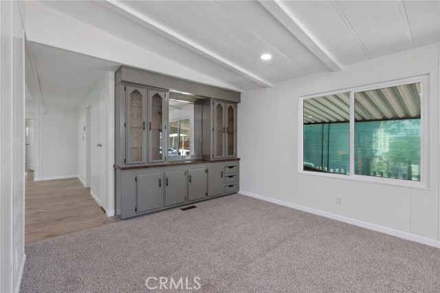 Detail Gallery Image 11 of 47 For 2400 W Midvalley Ave #S8,  Visalia,  CA 93277 - 2 Beds | 2 Baths