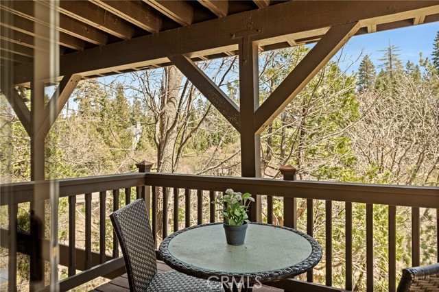 Detail Gallery Image 23 of 52 For 813 Brentwood, Lake Arrowhead,  CA 92352 - 4 Beds | 3/1 Baths