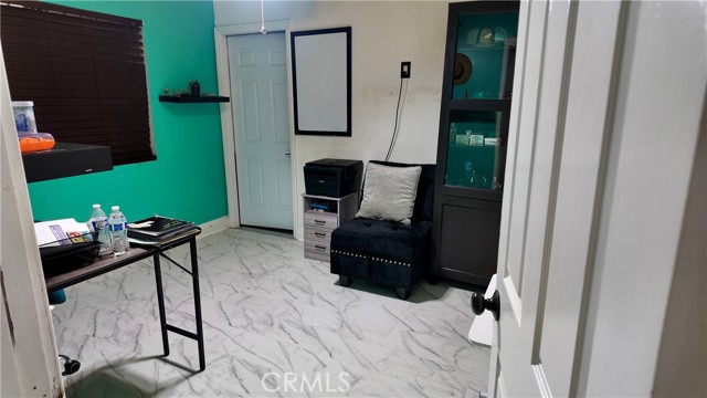 Detail Gallery Image 6 of 20 For 8595 Comet, Rancho Cucamonga,  CA 91730 - 3 Beds | 1 Baths