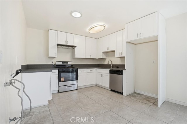 Detail Gallery Image 9 of 64 For 12620 Anthony, Chino,  CA 91710 - 5 Beds | 3 Baths