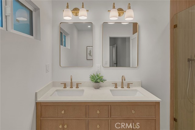 Detail Gallery Image 30 of 50 For 3641 Somerset, Los Angeles,  CA 90016 - 3 Beds | 2 Baths