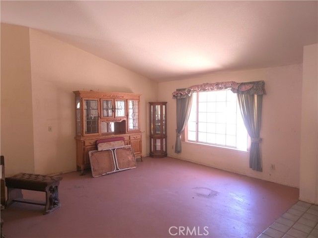 35075 Firecat Road, Hemet CA: https://media.crmls.org/medias/82b6a56b-f725-4e18-8687-5a8f7fe5aae6.jpg