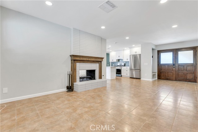 43719 21st W Street, Lancaster CA: https://media.crmls.org/medias/82b6f152-5636-4429-8b6f-02db4f554299.jpg