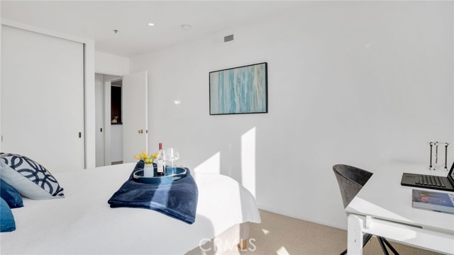 Detail Gallery Image 9 of 32 For 222 S Central #432,  Los Angeles,  CA 90012 - 1 Beds | 1 Baths