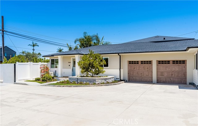 2134 Orange Avenue, Costa Mesa CA: https://media.crmls.org/medias/82b85a11-dc94-4826-b77d-eaa50361203b.jpg