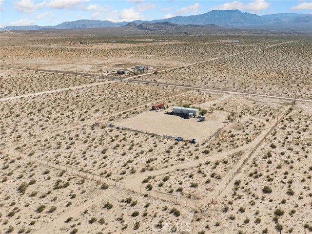 Detail Gallery Image 25 of 26 For 39626 E End Rd, Lucerne Valley,  CA 92356 - 2 Beds | 1 Baths