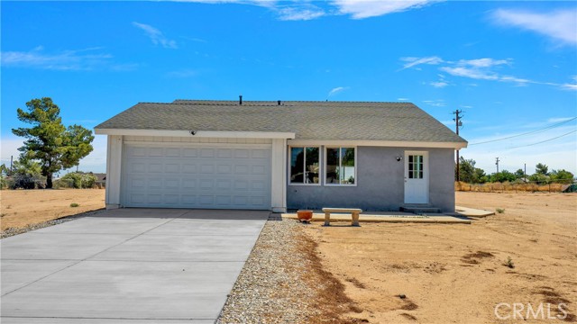 Detail Gallery Image 1 of 1 For 11535 Maple Ave, Hesperia,  CA 92345 - 4 Beds | 2 Baths