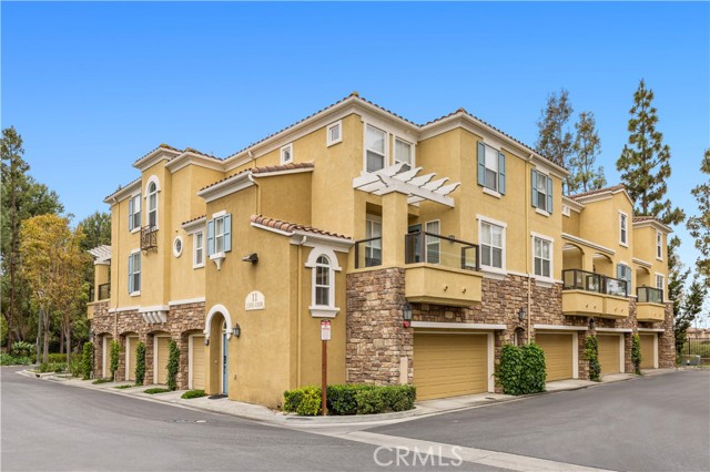 1108 Terra Bella, Irvine CA: https://media.crmls.org/medias/82b99e04-1978-40b6-8e32-c00d5a047ce2.jpg