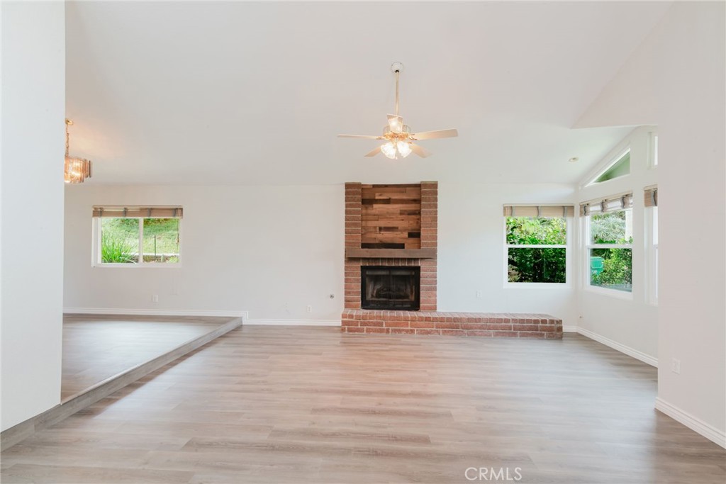 1901 Laurel - photo 14