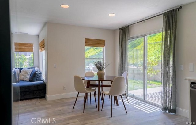 Detail Gallery Image 12 of 22 For 15 Parisville, Aliso Viejo,  CA 92656 - 4 Beds | 3 Baths