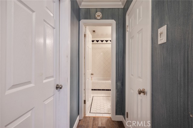 1700 Stanford Avenue, Redondo Beach CA: https://media.crmls.org/medias/82ba843d-dd5e-4c08-8c18-85daa40bc6d6.jpg