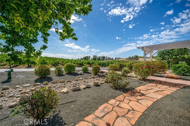 Detail Gallery Image 62 of 74 For 6172 Hawk Ridge Place, Paso Robles,  CA 93446 - 4 Beds | 3/1 Baths