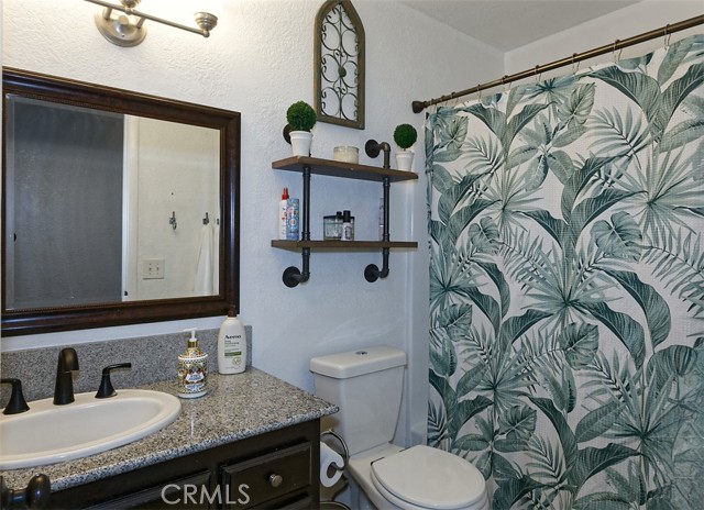 Detail Gallery Image 26 of 39 For 16656 Nawakwa Rd, Apple Valley,  CA 92307 - 3 Beds | 2 Baths