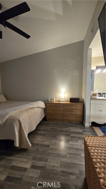 Detail Gallery Image 17 of 27 For 1772 Dumitru #B,  Corona,  CA 92881 - 2 Beds | 2/1 Baths