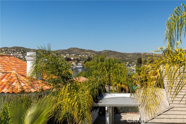 Detail Gallery Image 39 of 48 For 22081 Village Way Dr, Canyon Lake,  CA 92587 - 4 Beds | 3/1 Baths