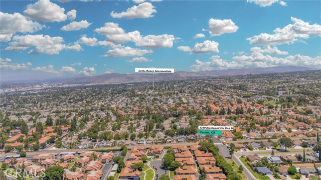 1310 Brentwood Circle, Corona CA: https://media.crmls.org/medias/82bd0174-adf5-47a1-aecd-3e39daec6df5.jpg