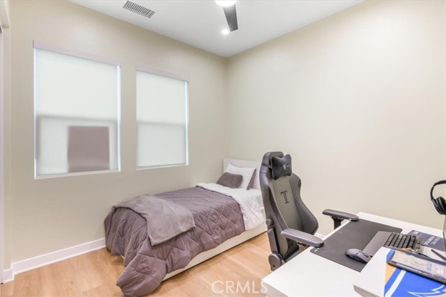 1118 S urbana S, Anaheim CA: https://media.crmls.org/medias/82bd6251-4fdc-47b0-b7bd-e9354c18325b.jpg