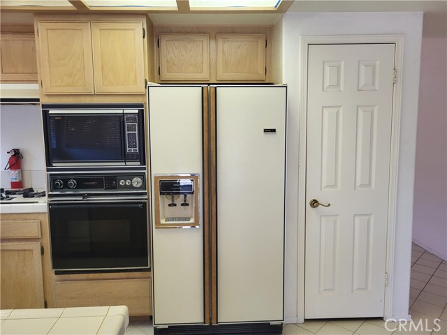 40132 ZAMURA Court, Murrieta CA: https://media.crmls.org/medias/82be447e-380c-47d8-a0bf-7700de939bd2.jpg