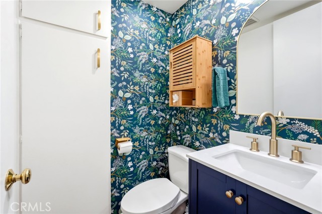 Detail Gallery Image 28 of 54 For 17711 Margate St #103,  Encino,  CA 91316 - 2 Beds | 1/1 Baths