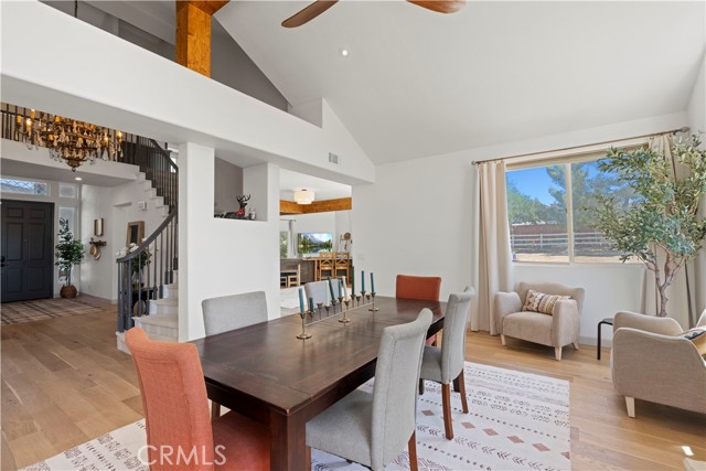 9744 Sweetwater Drive, Agua Dulce CA: https://media.crmls.org/medias/82c133f7-cad9-4472-bc94-c4058e8cc01e.jpg