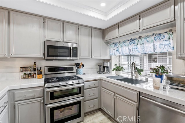1410 Brett Place, San Pedro CA: https://media.crmls.org/medias/82c1f30b-1860-4bf8-a180-992188fa4c3e.jpg