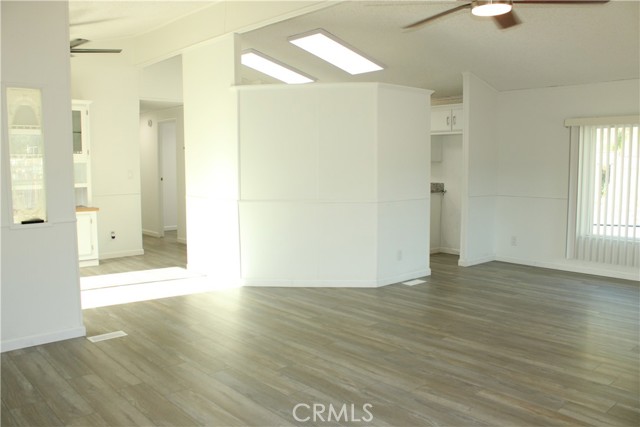 Detail Gallery Image 18 of 31 For 12980 Island Dr, Clearlake Oaks,  CA 95423 - 2 Beds | 2 Baths