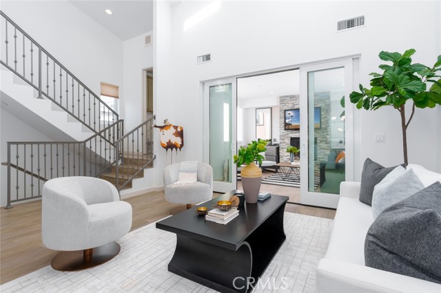 Detail Gallery Image 9 of 32 For 432 1/2 Goldenrod Ave, Corona Del Mar,  CA 92625 - 2 Beds | 2/1 Baths