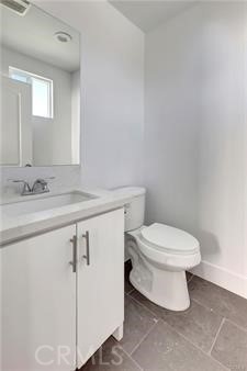 Detail Gallery Image 11 of 24 For 8418 S Main St, Los Angeles,  CA 90003 - – Beds | – Baths