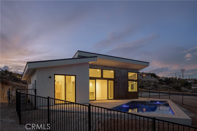 Detail Gallery Image 28 of 31 For 6218 Farrelo Rd, Yucca Valley,  CA 92284 - 4 Beds | 4/1 Baths