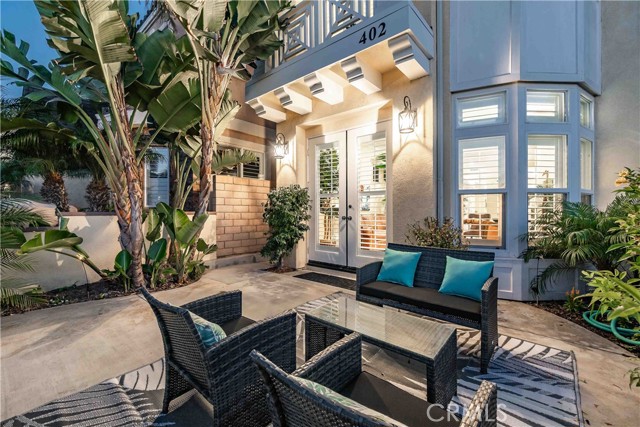 Detail Gallery Image 12 of 66 For 402 22nd St, Huntington Beach,  CA 92648 - 3 Beds | 3/1 Baths