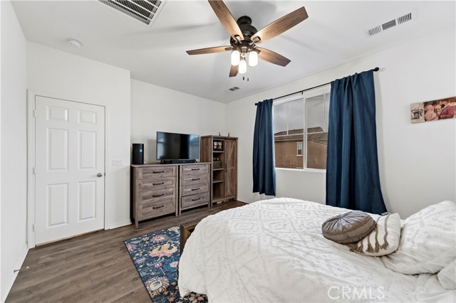 2867 Apple Court, Pomona CA: https://media.crmls.org/medias/82c43066-c591-48d0-9957-c4a8178bc3f3.jpg