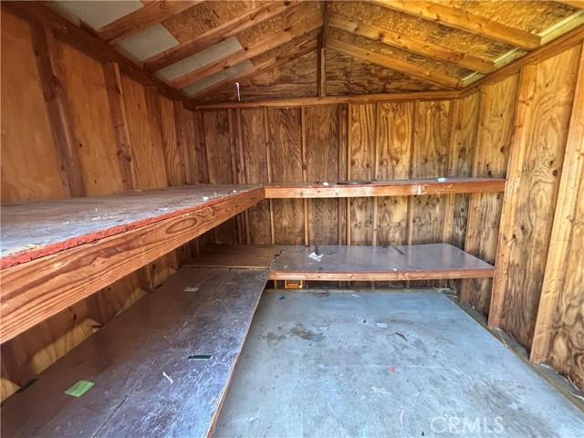 Detail Gallery Image 33 of 35 For 7032 Stansbury Ave, Van Nuys,  CA 91405 - 4 Beds | 3 Baths