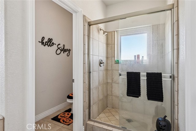 8294 Aster Road, Oak Hills CA: https://media.crmls.org/medias/82c4a422-94ea-43d3-9d2a-f6e3249e5903.jpg