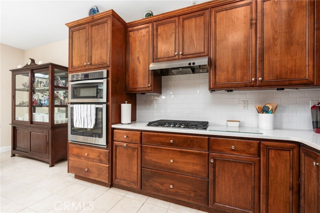 Detail Gallery Image 12 of 42 For 3938 S Heritage St, Visalia,  CA 93277 - 3 Beds | 2 Baths