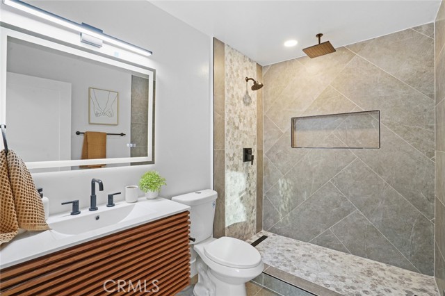 13455 Carriage Road, Poway CA: https://media.crmls.org/medias/82c52032-c100-4c25-9c93-b46cda11fc1f.jpg