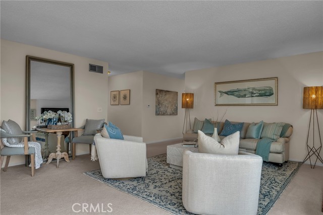 Detail Gallery Image 16 of 31 For 28845 Briarhurst Dr, Rancho Palos Verdes,  CA 90275 - 3 Beds | 2 Baths