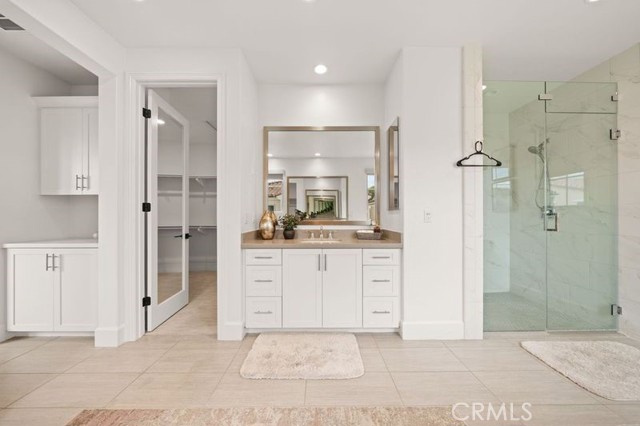 Detail Gallery Image 12 of 19 For 90 Rockinghorse, Irvine,  CA 92602 - 4 Beds | 4/1 Baths