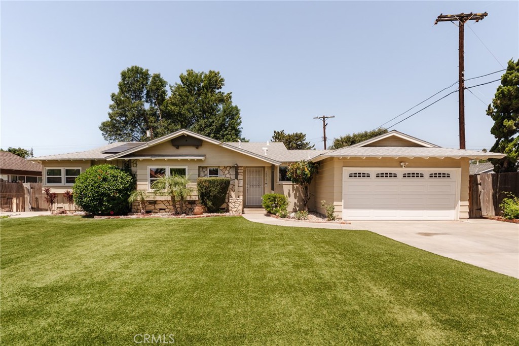 10217 Amestoy Avenue