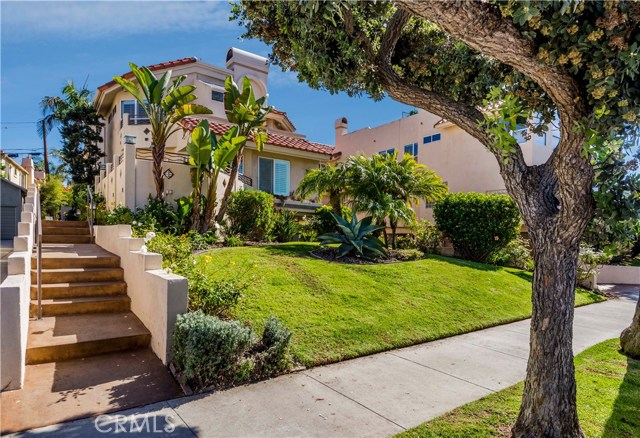 730 Catalina Avenue, Redondo Beach, California 90277, 3 Bedrooms Bedrooms, ,2 BathroomsBathrooms,Residential,Sold,Catalina,SB18261385