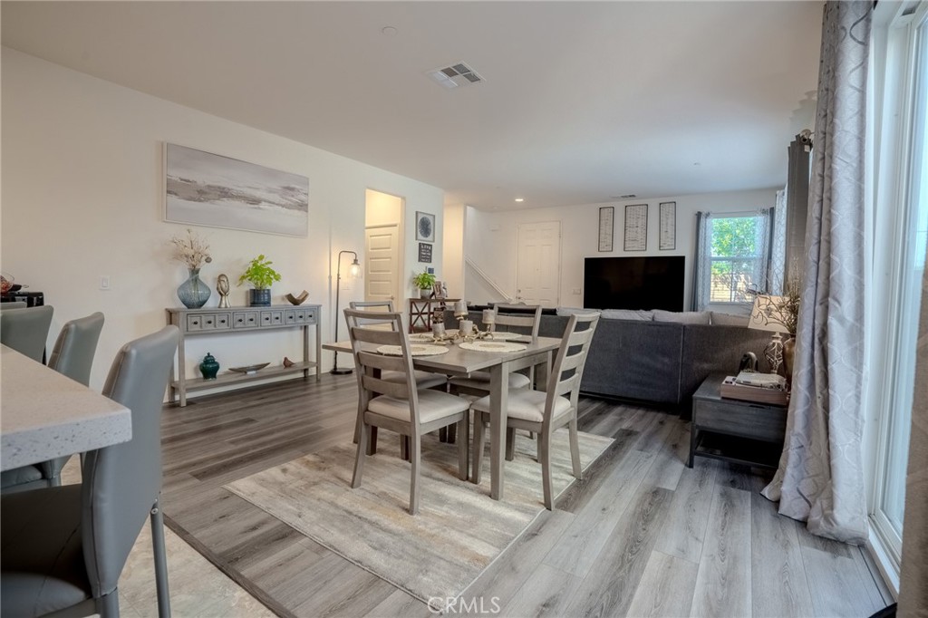 MLS #CV25196360 image #16