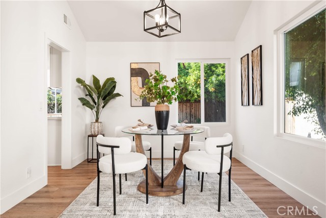 Detail Gallery Image 17 of 53 For 17 Blazing Star, Irvine,  CA 92604 - 4 Beds | 3 Baths