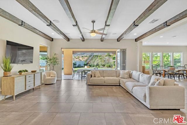 Detail Gallery Image 29 of 30 For 446 via Maggiore, Chula Vista,  CA 91914 - 5 Beds | 4/1 Baths