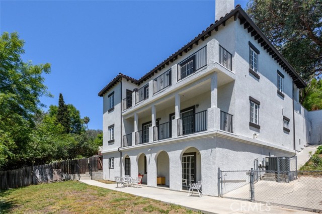 Detail Gallery Image 30 of 38 For 1515 Indiana Ave, South Pasadena,  CA 91030 - 5 Beds | 3/1 Baths